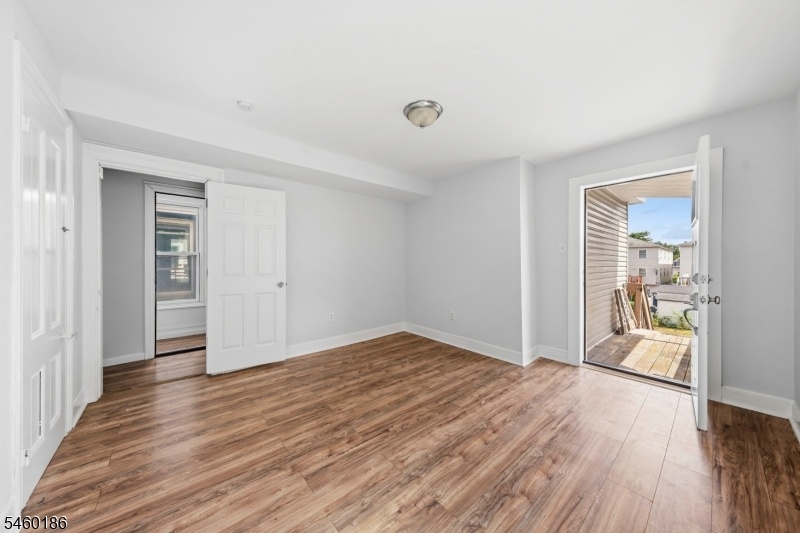 Picture of Listing