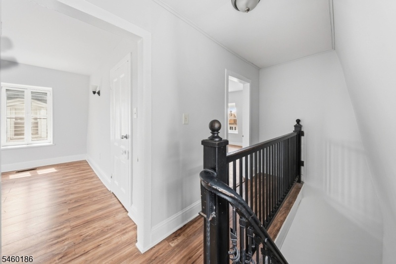 Picture of Listing
