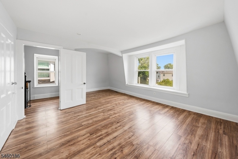 Picture of Listing