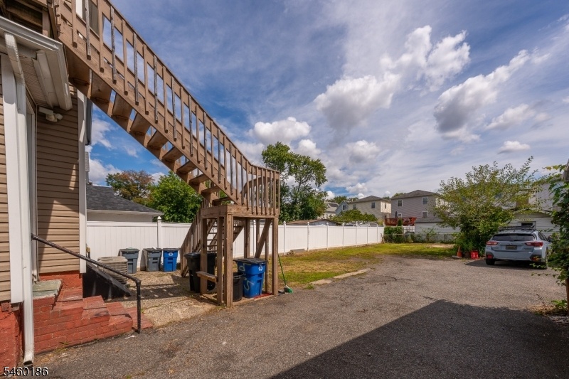 Picture of Listing