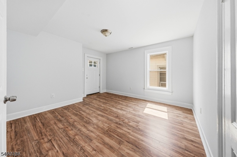 Picture of Listing