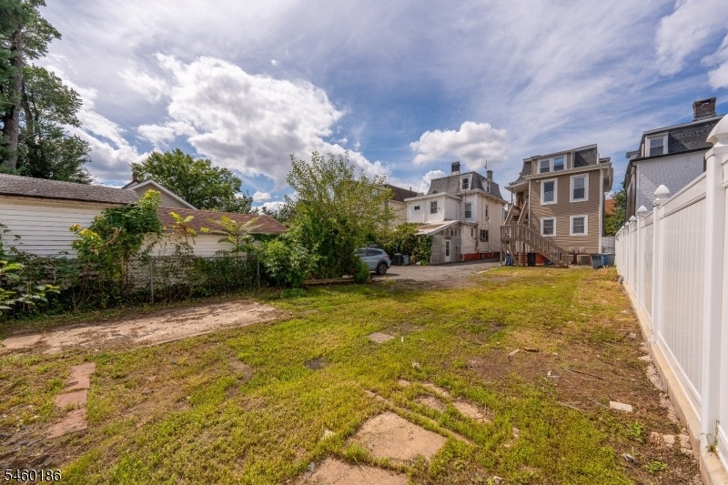 Picture of Listing
