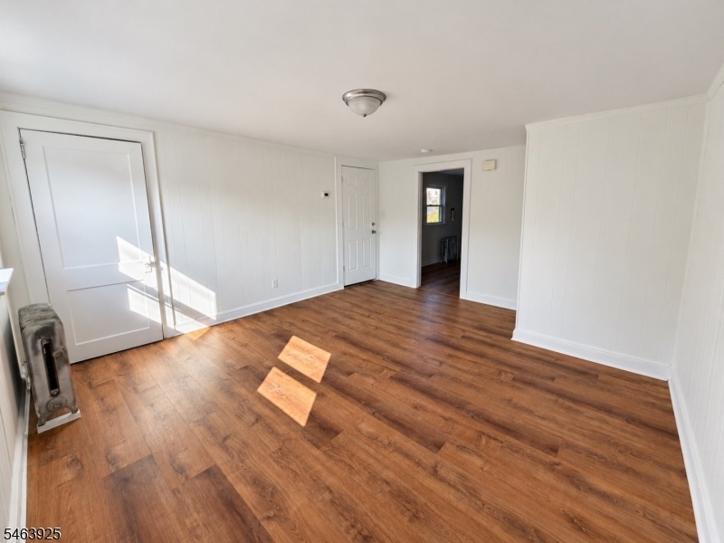 2nd Fl Living Room