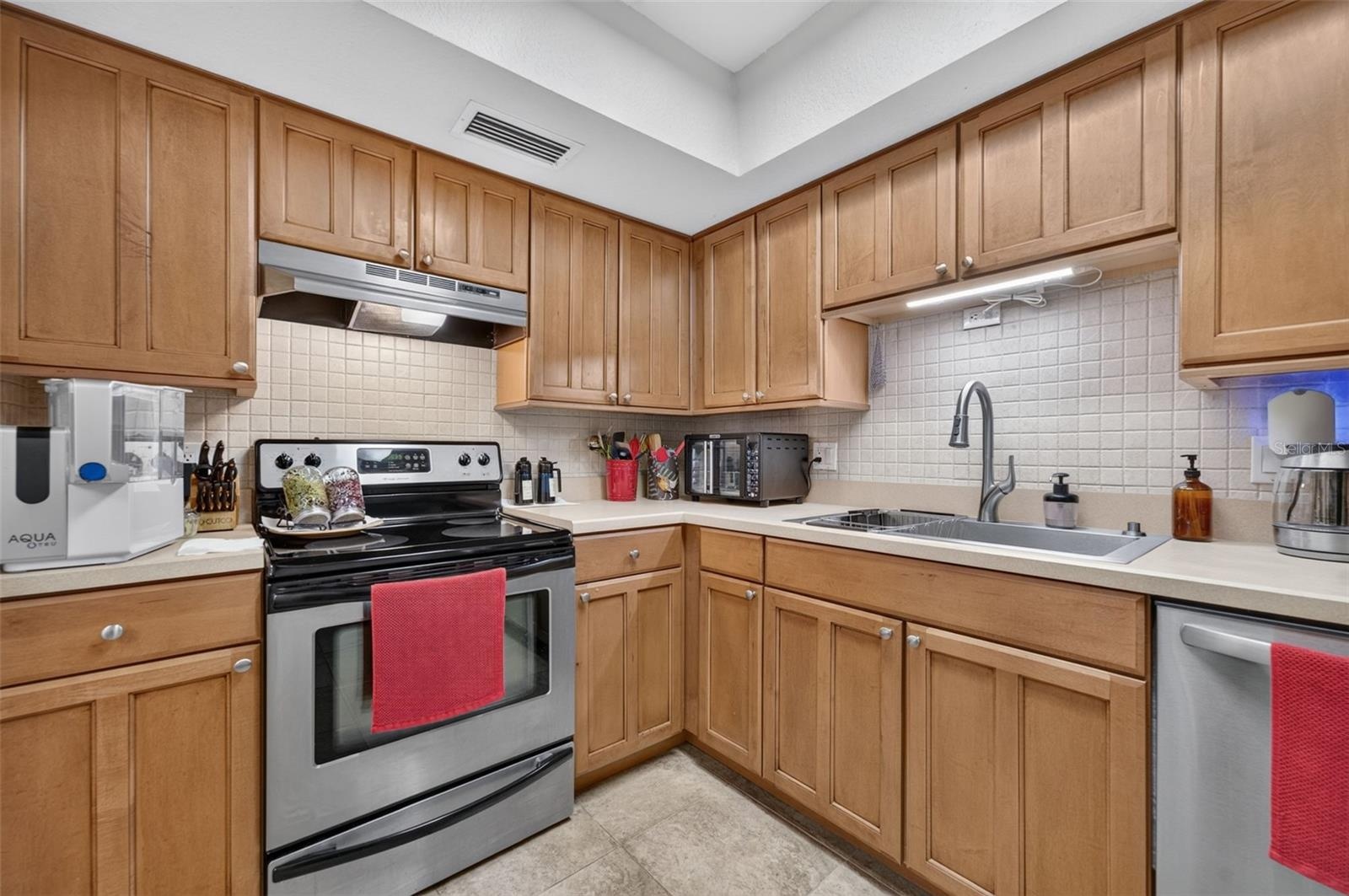 Downstairs kitchen