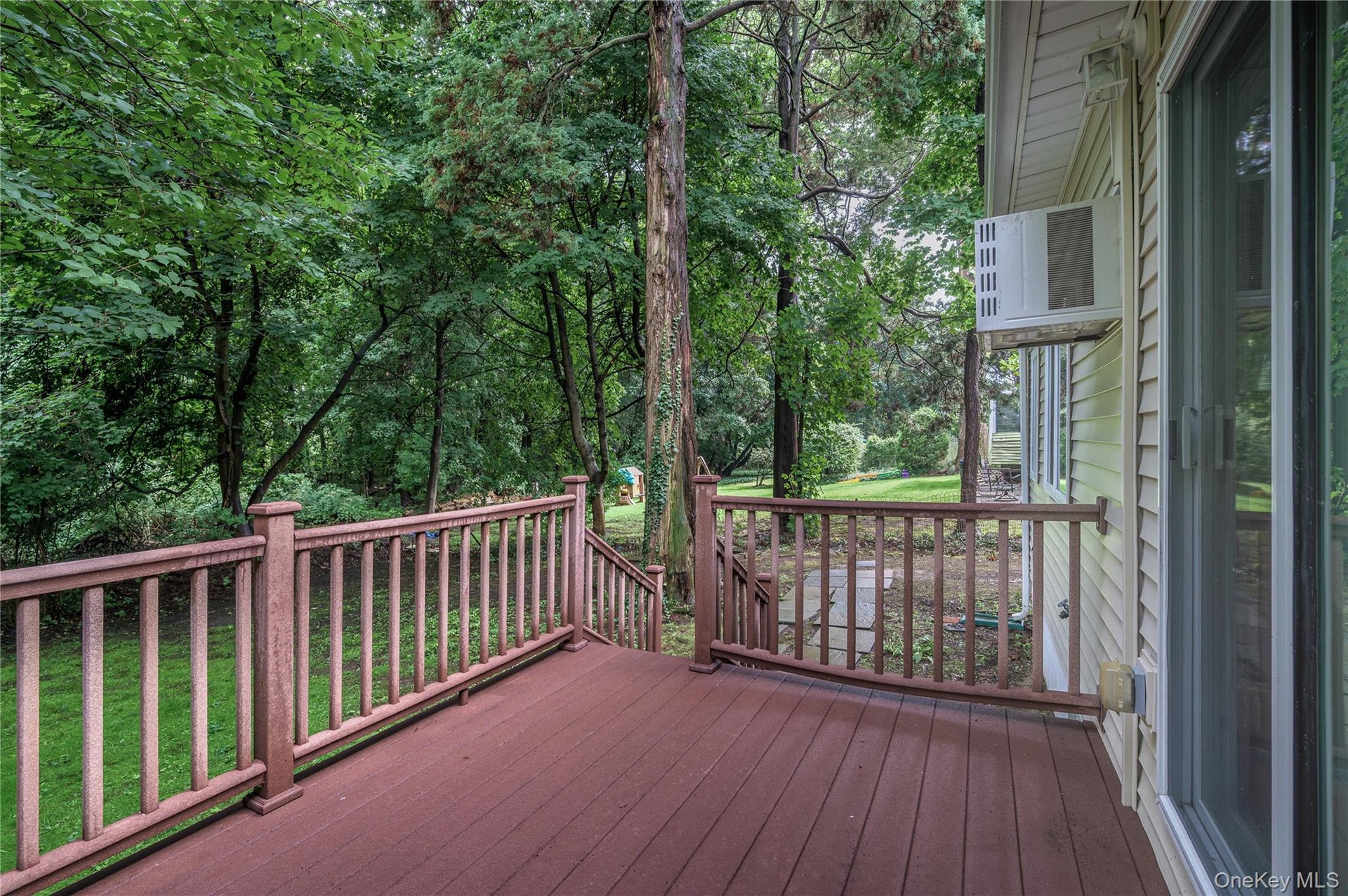 There's easy access to the deck through the SGD in the dinette.