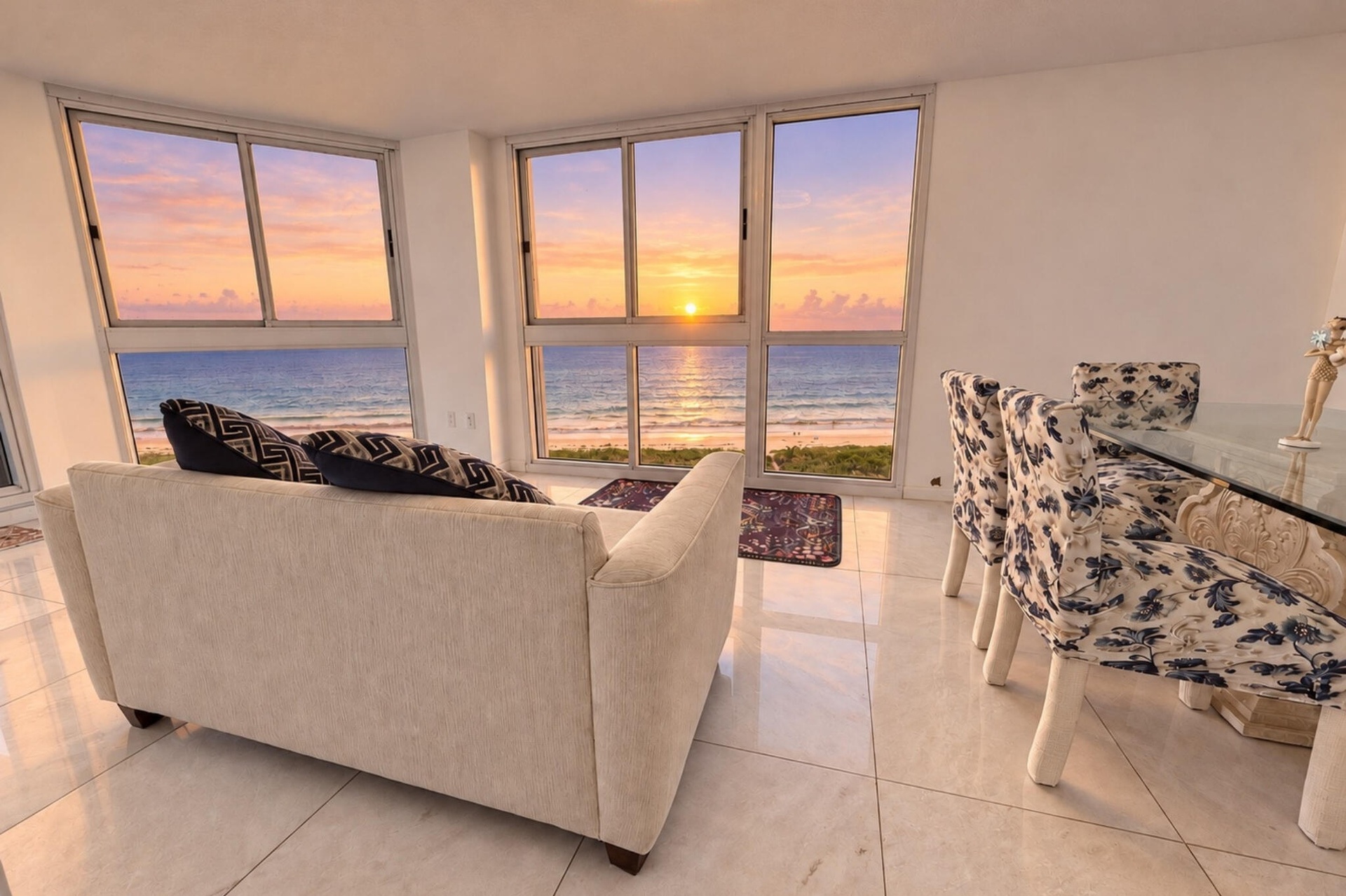 Dining Area/ Sitting room Sunrise