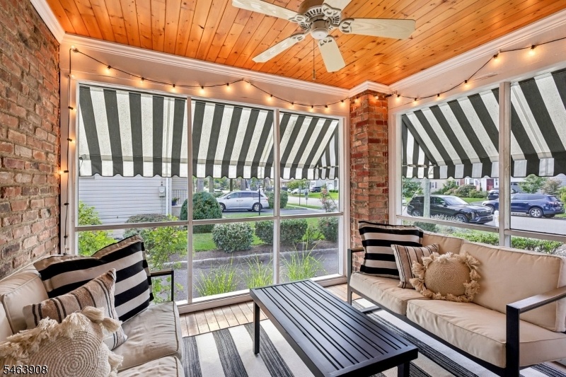Screened In Porch