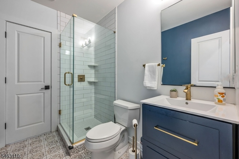 Full Bath