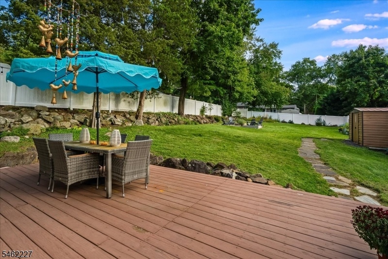 Deck with Patio Furniture