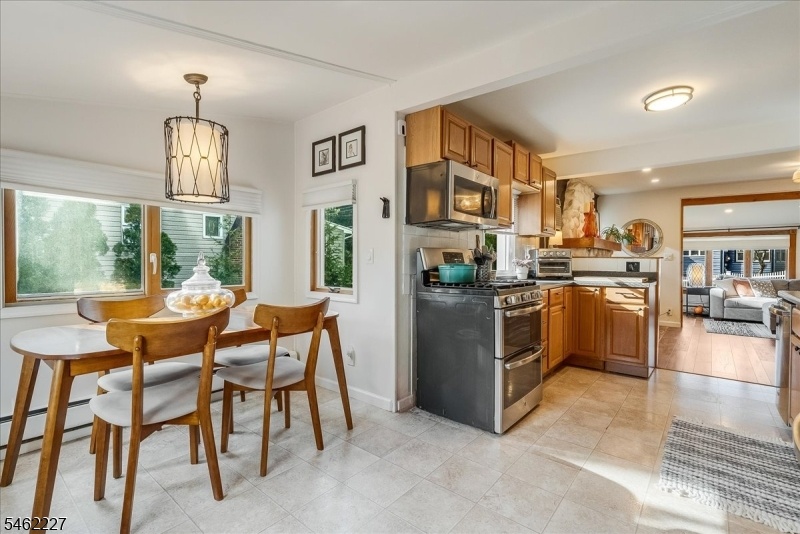 Eat in Kitchen