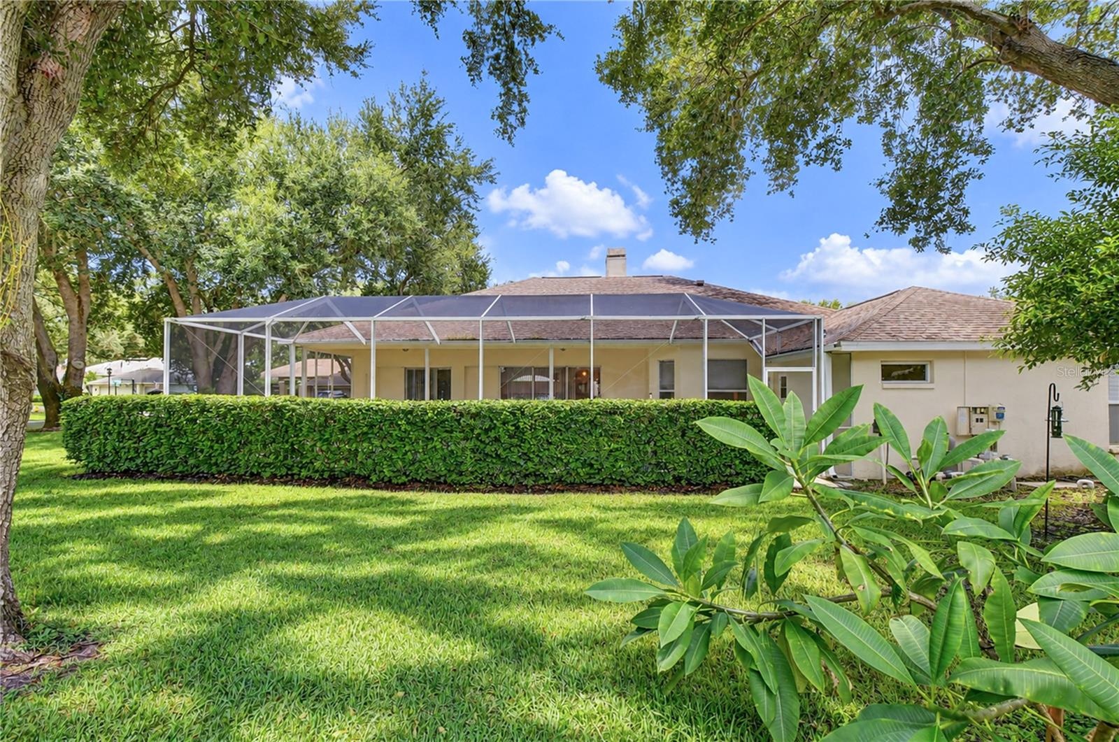 enerously sized corner homesite provides abundant outdoor space and added flexibility.