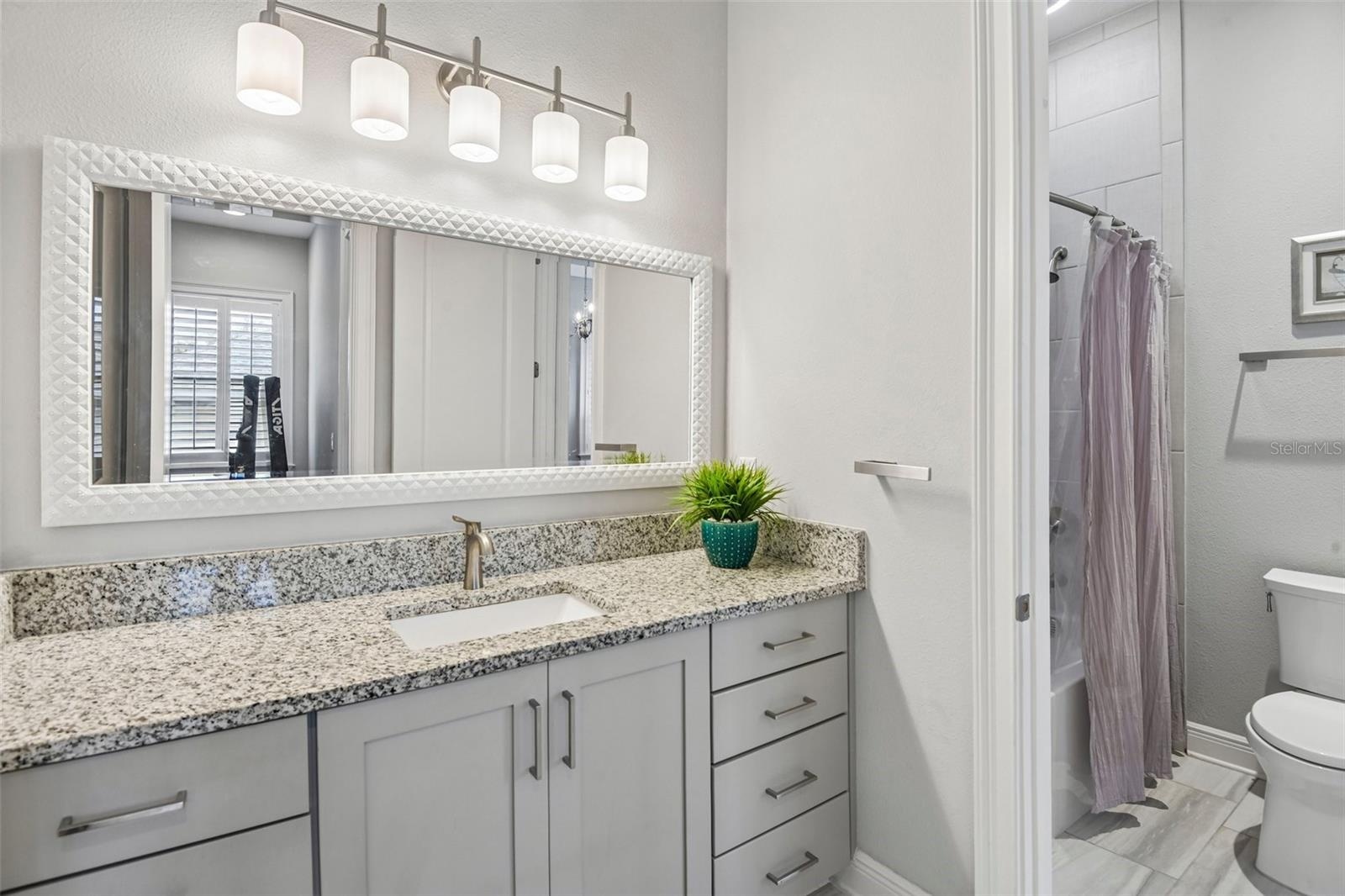 En Suite Bathroom 2