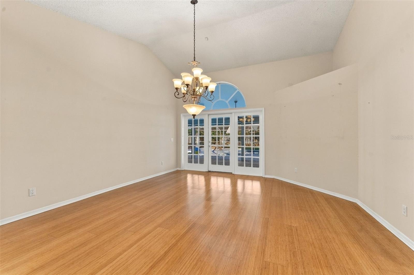 great room/family room