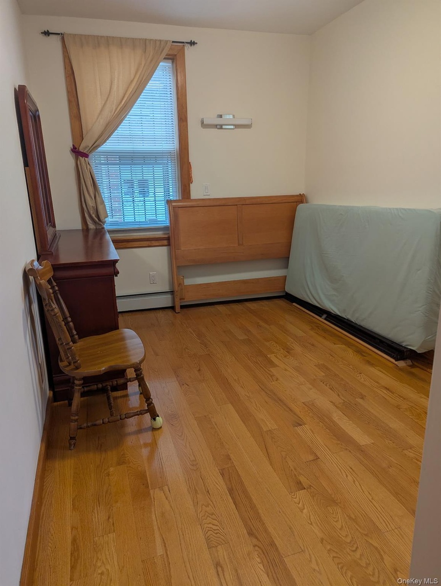 1Fl Third Bedroom