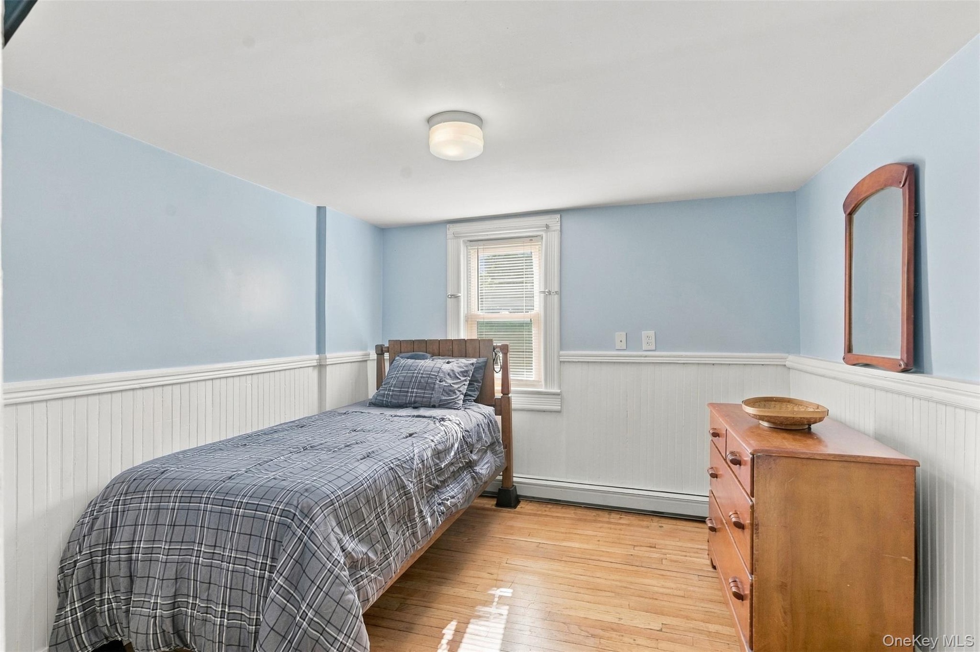 Bedroom #1