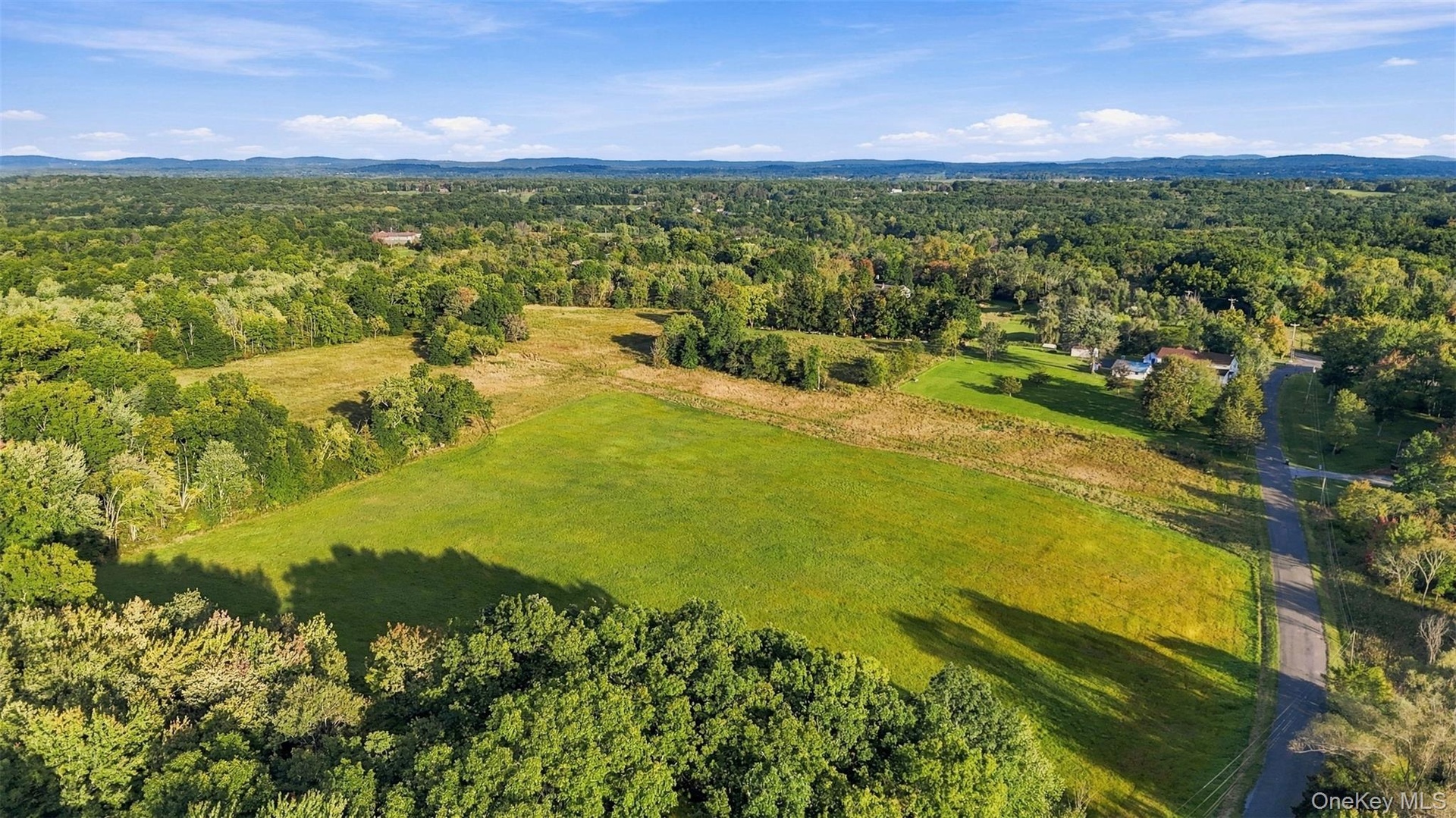 30 acres of beauty!