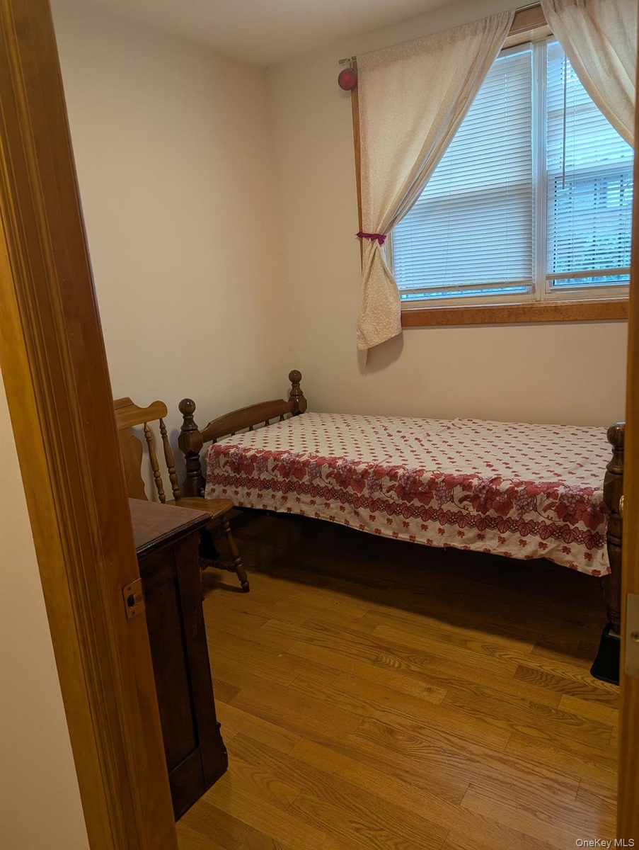 1Fl Second Bedroom