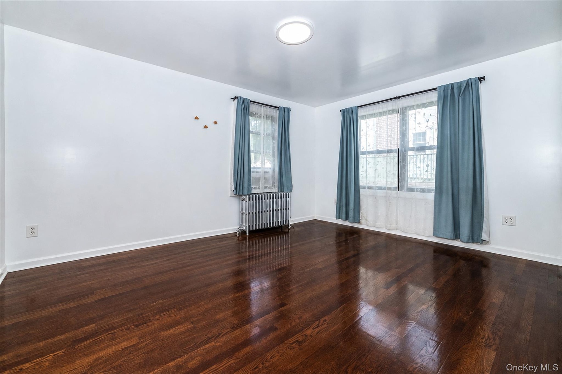 Vacant view of third bedroom