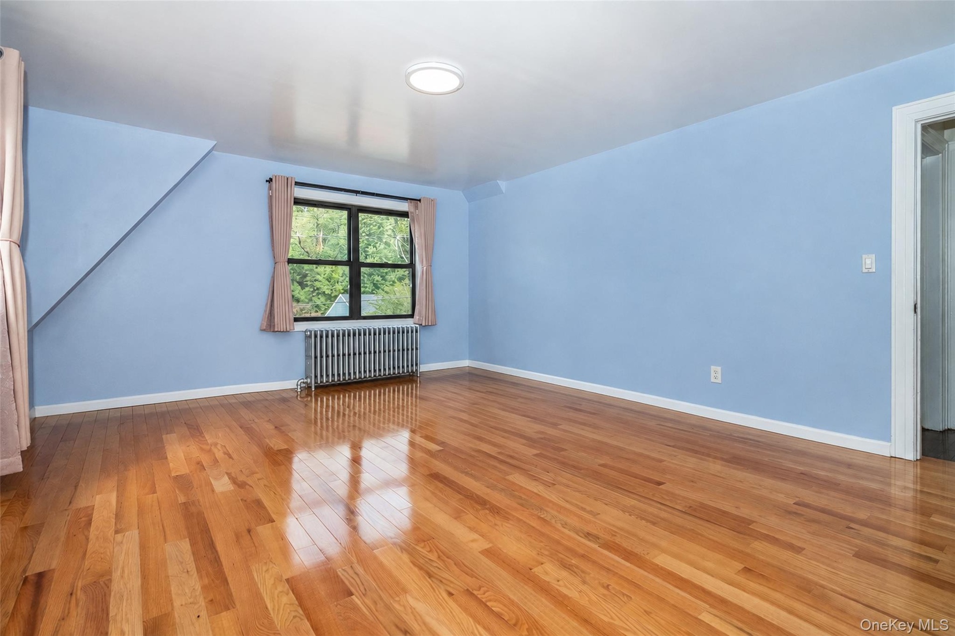 Primary bedroom vacant view
