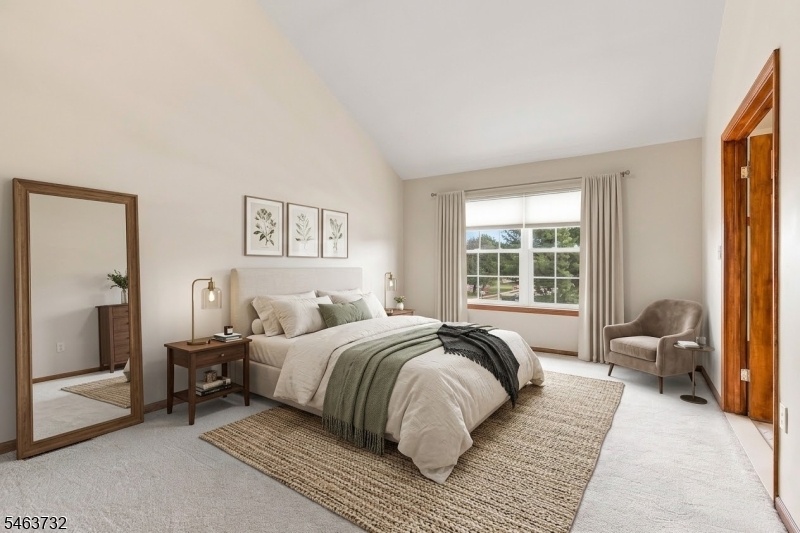Primary bedroom VS