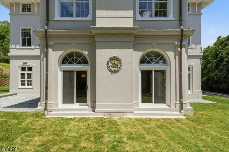 Side Yard from Solarium