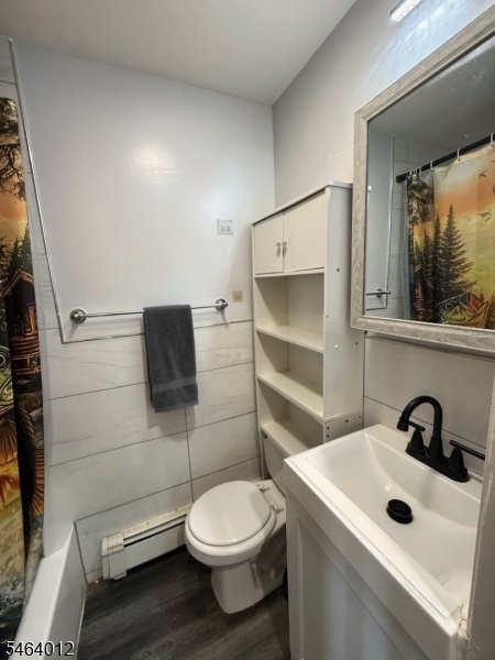 1st floor bathroom