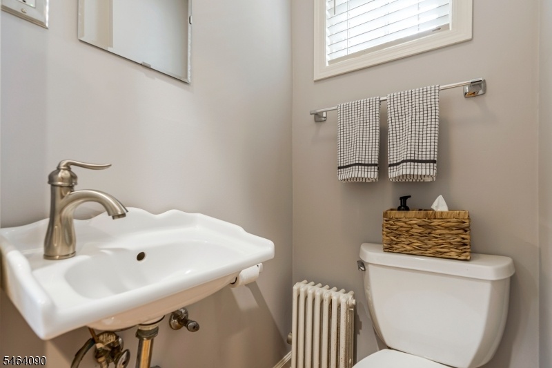Powder room