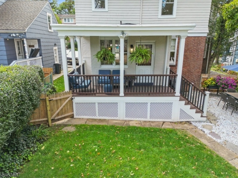 Wrap around trex porch