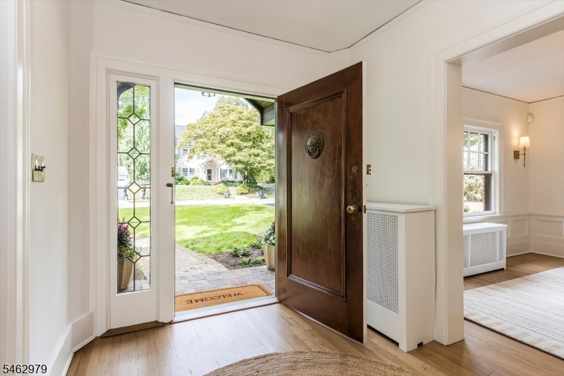 Entry Foyer