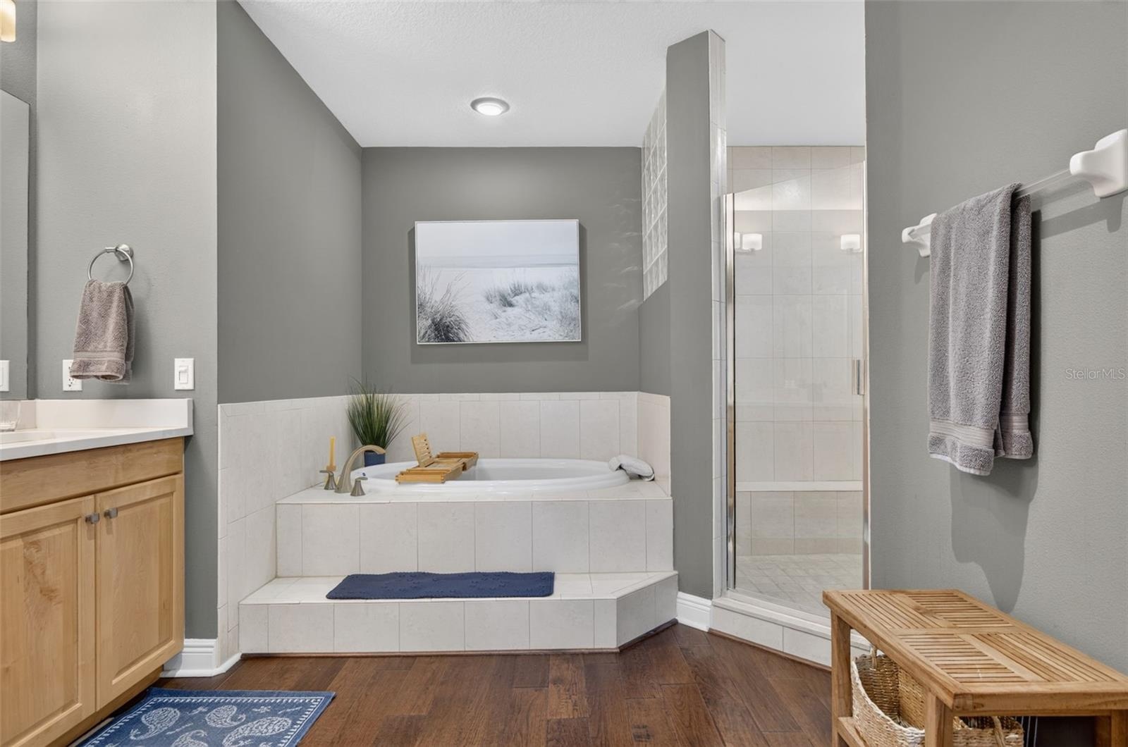Garden tub