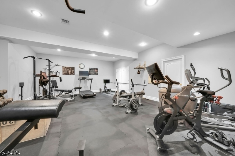 Lower level - exercise room