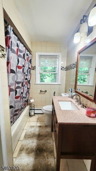 1st floor bath