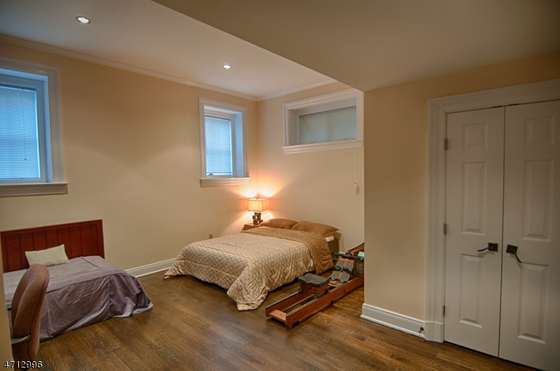 Basement Room/Bedroom