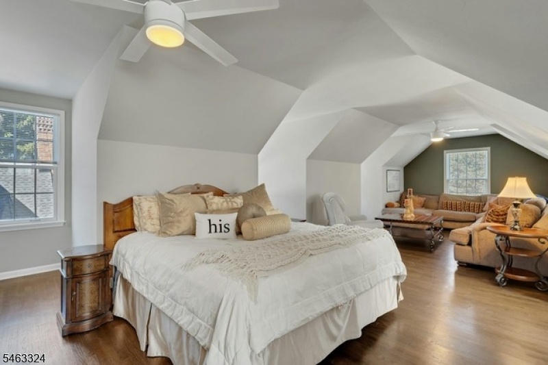 Bonus Room