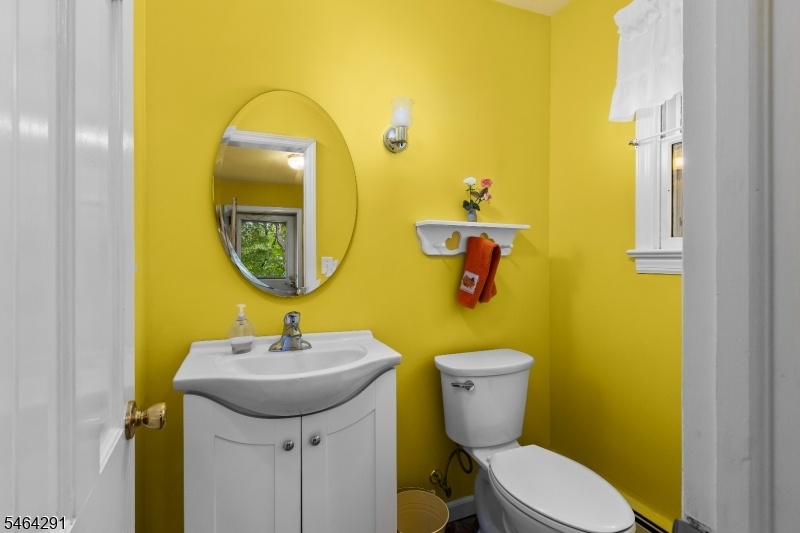 Powder room