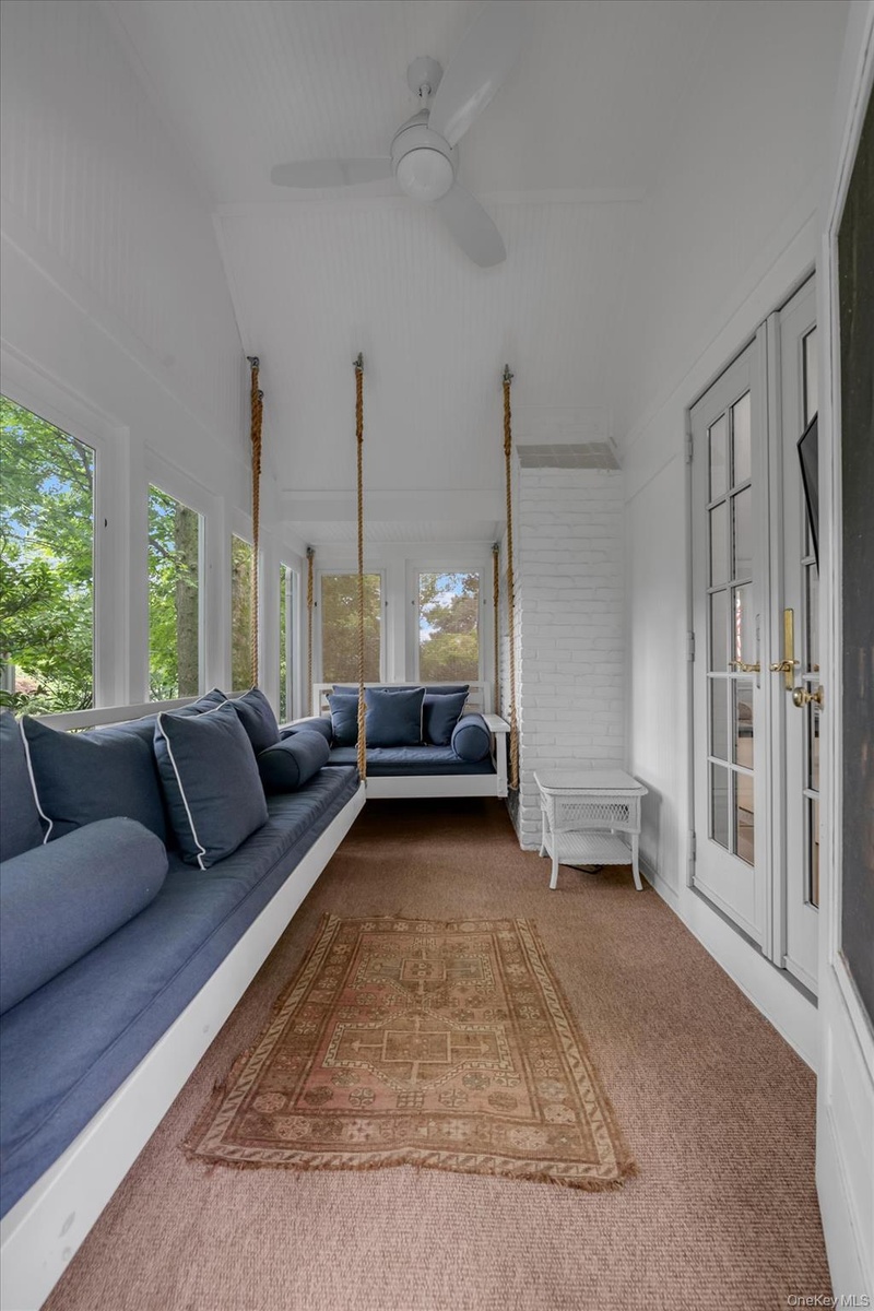 Screened Porch off LR