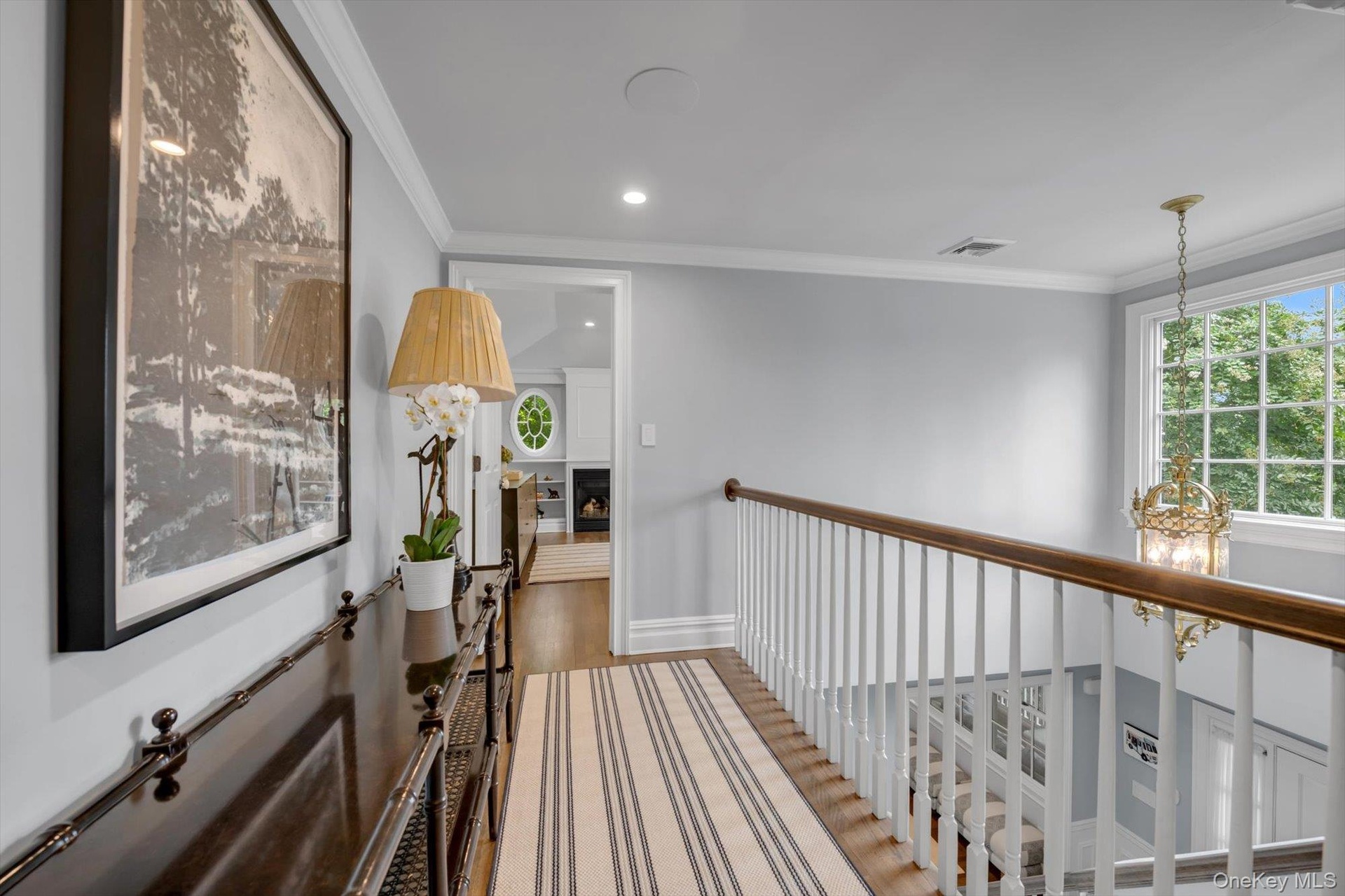 2nd Floor Landing