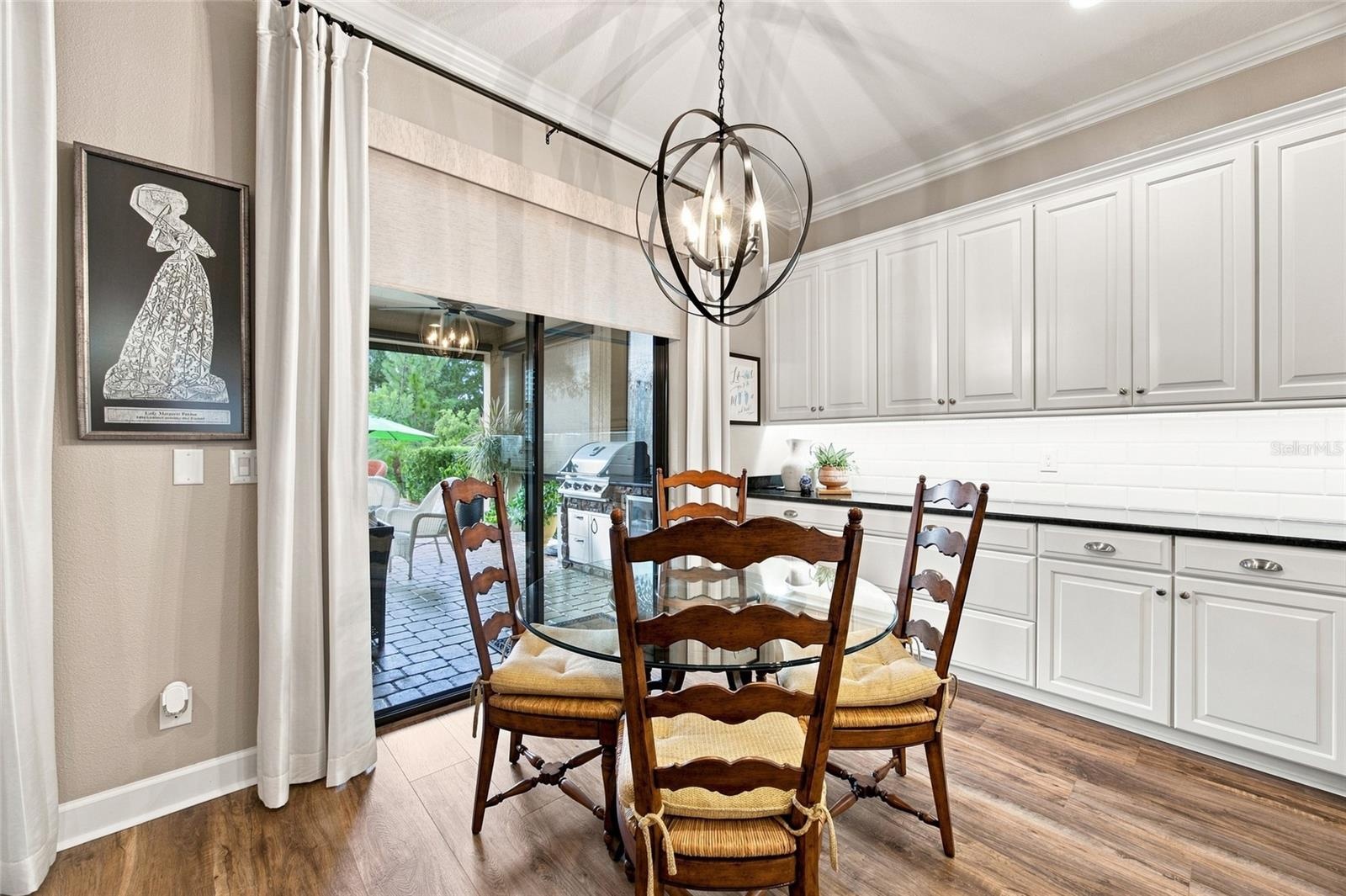 Eat In Kitchen Space