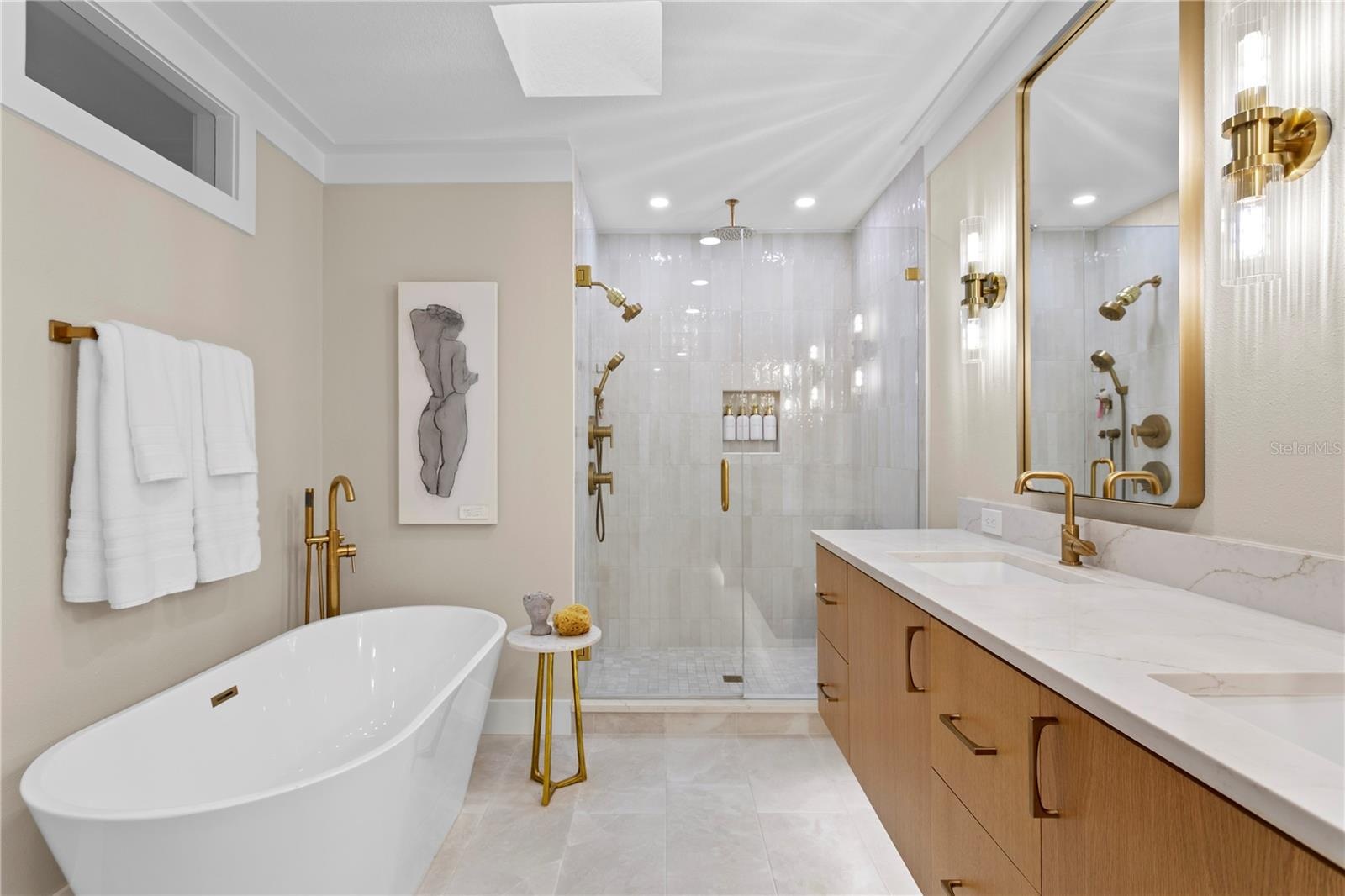 Primary bath