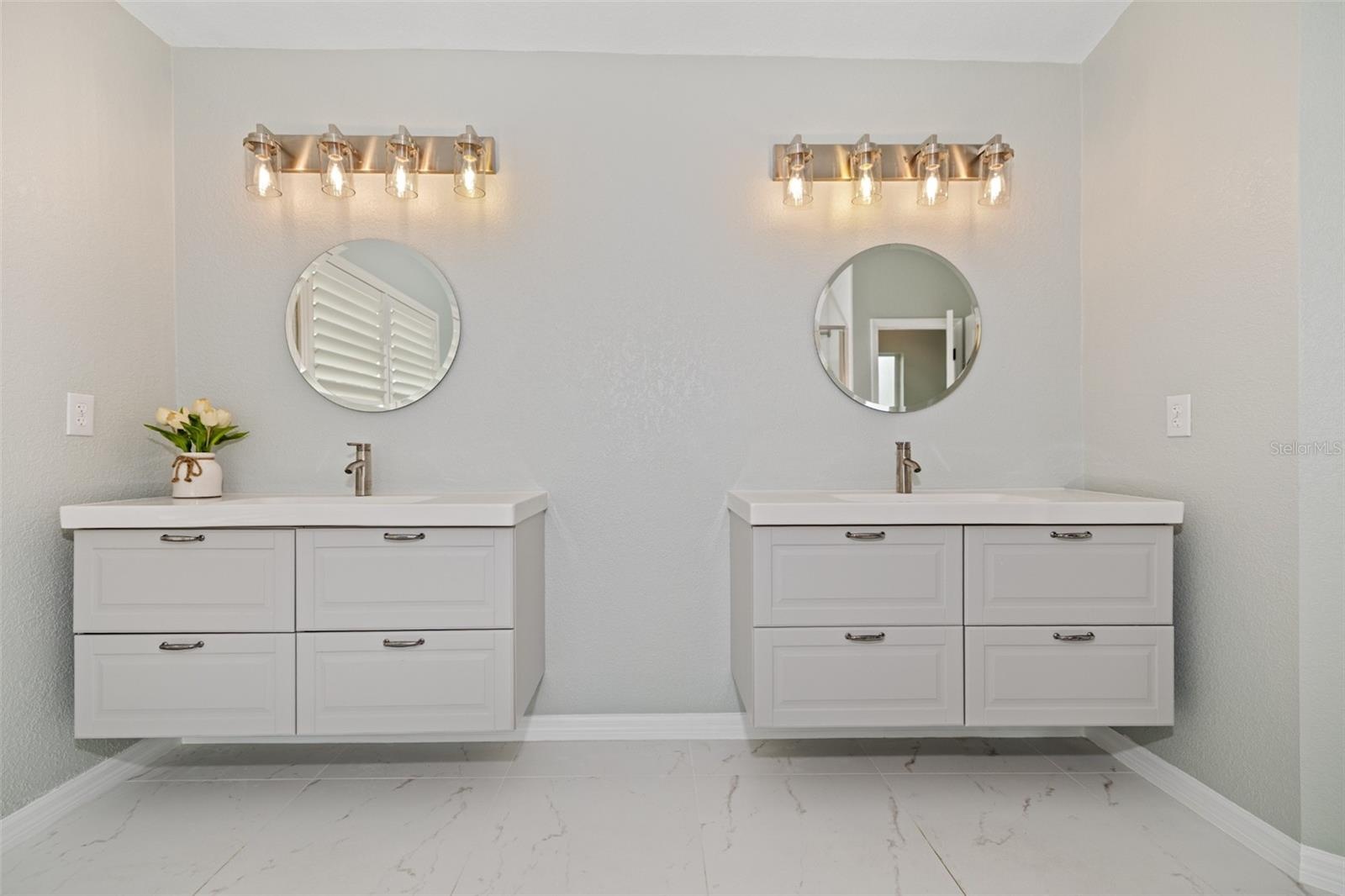 Owners bath!