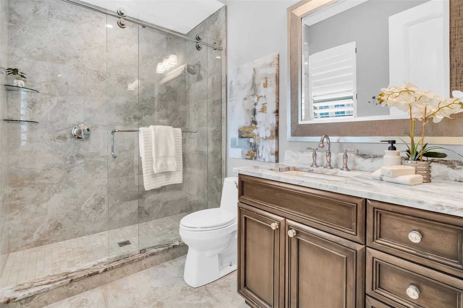 bath #2 bedroom