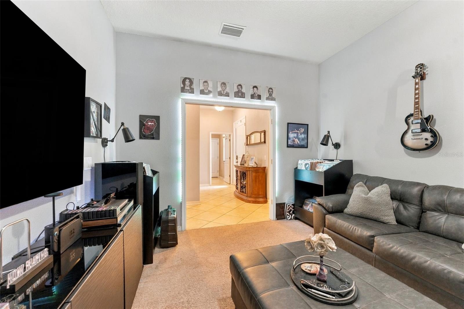 Bonus room first floor