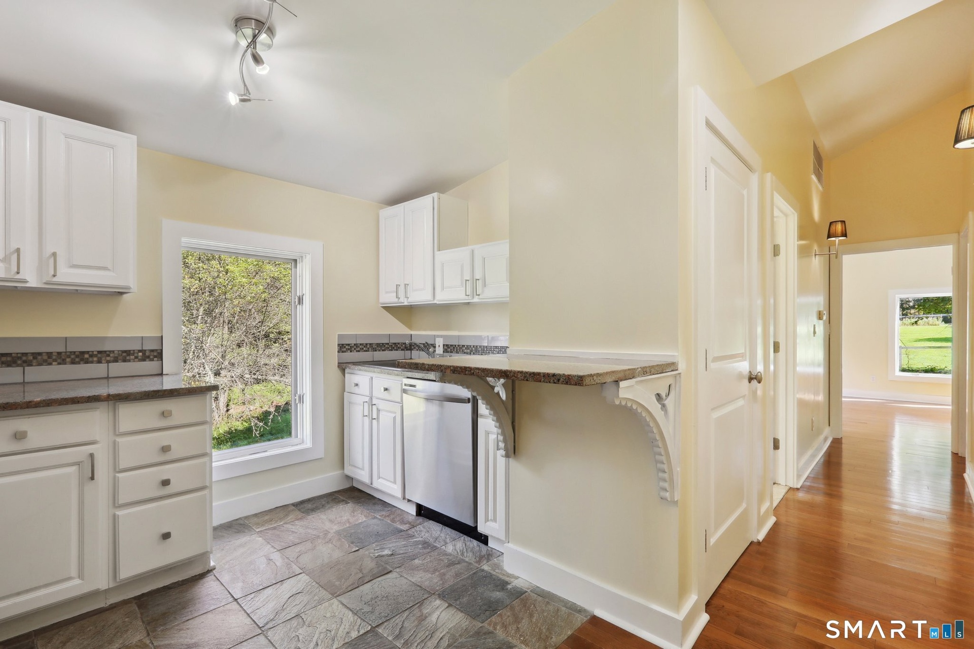Guest Quarters