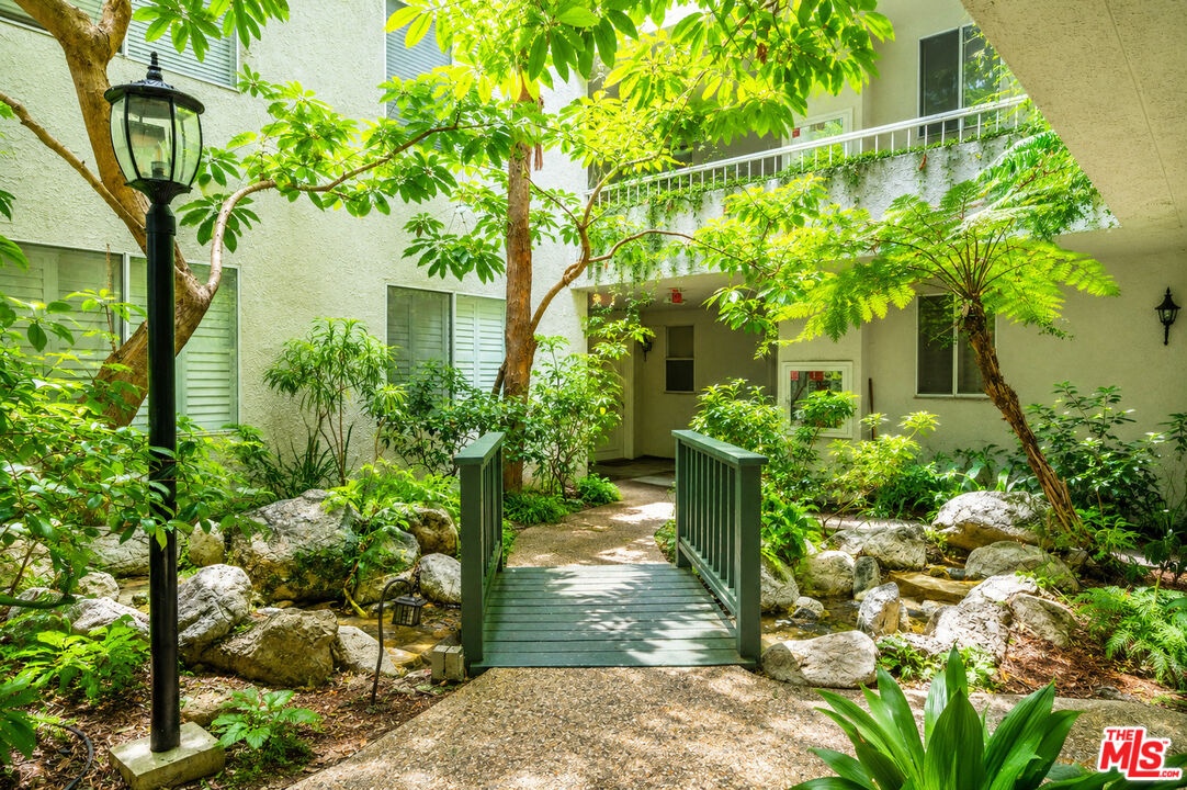 GARDEN LEVEL ENTRANCE TO CONDO
