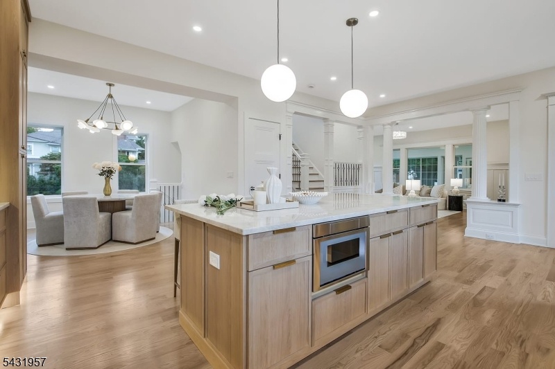 Kitchen open layout