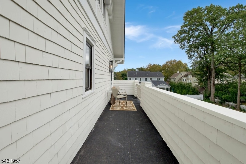 Primary bedroom balcony