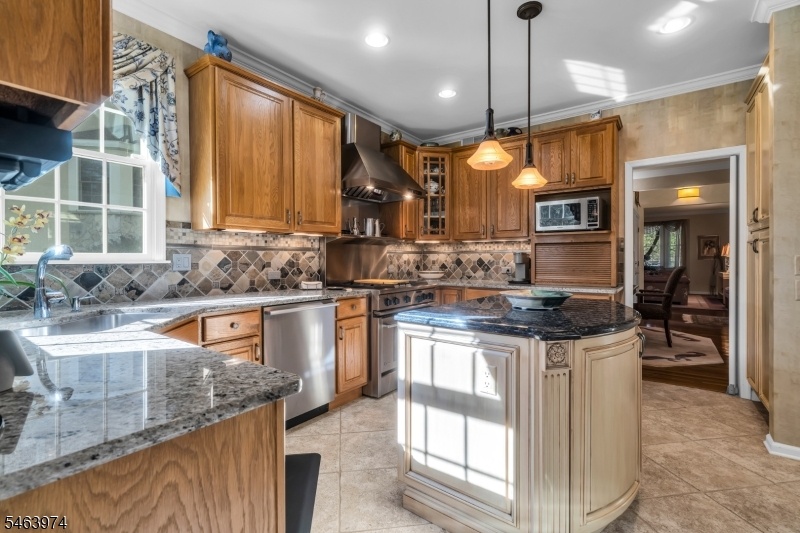 Kitchen to Formal Dining Room
