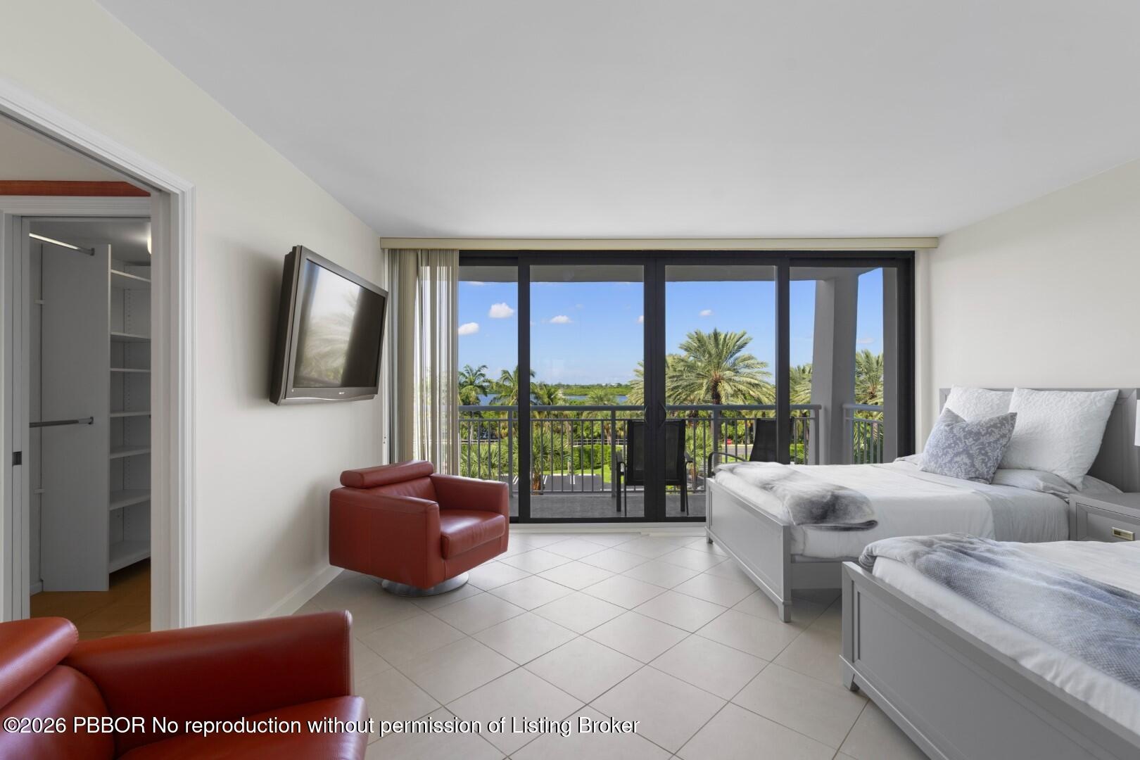 Bedroom facing Intracoastal
