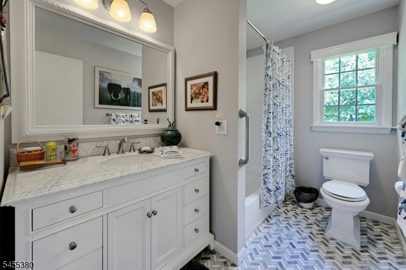 Hall bath