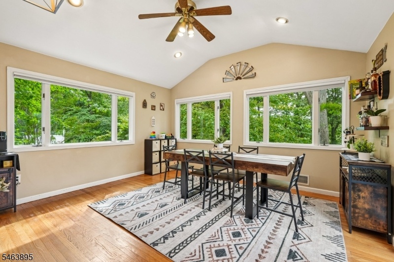 Dining Rm